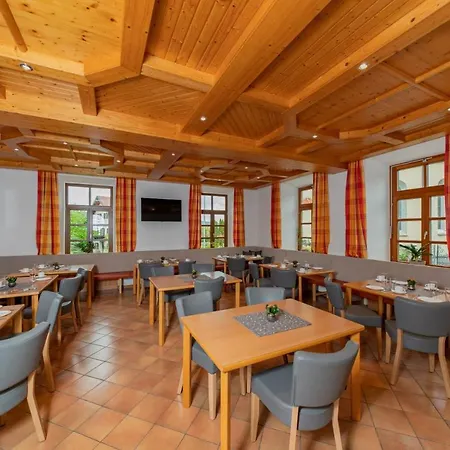 فندق مبيت وإفطار Haus - ويرغ