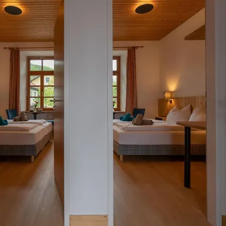 Bed & Breakfast Haus - Weyregg