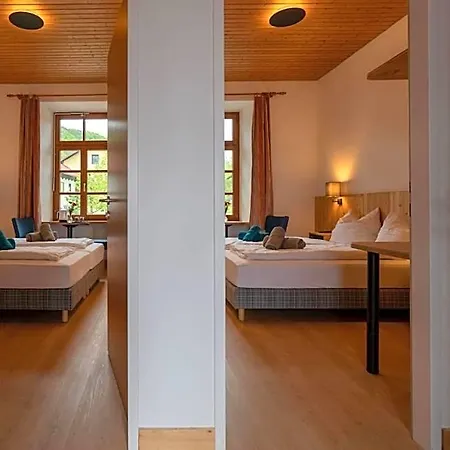 Frühstückspension Haus - Weyregg
